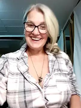irinamaux from StripChat