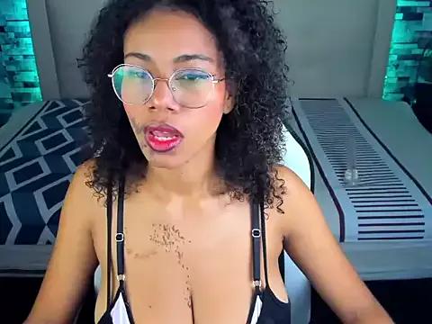 Explore our live girls sluts from our Custom and Multi clubs and checkout exclusive access to highly interactive content, such as shape, hair, titties, pussy type and many more.