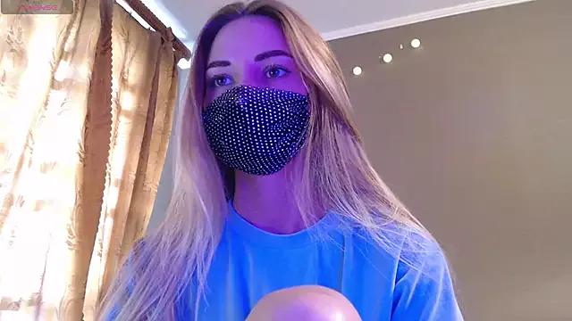 Iris_lave from StripChat