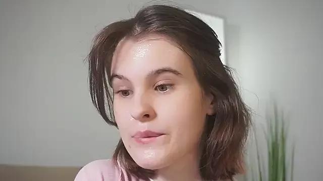 Iris_pure from StripChat is Freechat