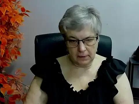 IrisDream from StripChat