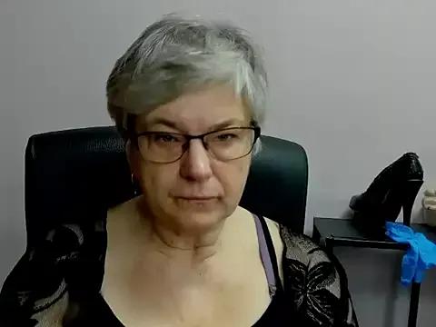 IrisDream from StripChat