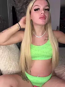 Irish_BarbieX from StripChat