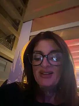 IrishmilfAnna from StripChat is Freechat