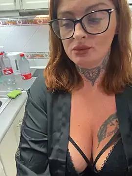 IrishmilfAnna from StripChat is Freechat