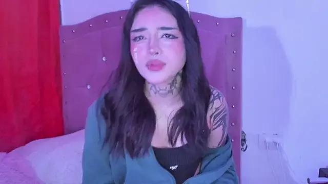 IrisMagiic from StripChat