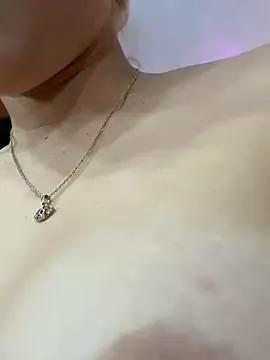 Irisweet_ from StripChat