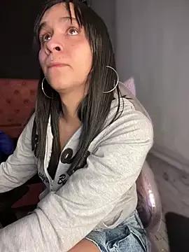 Isaabella_LS from StripChat