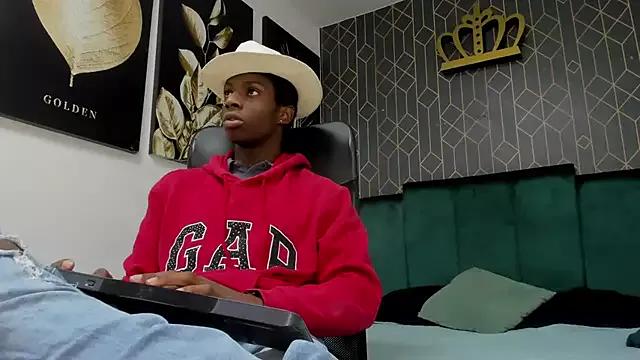 isaak_montana from StripChat