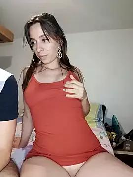 Isaandysex2428 from StripChat