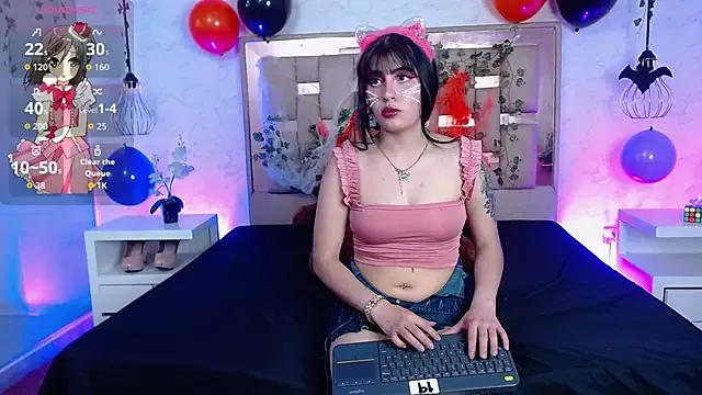 Explore our live girls sluts from our Custom and Multi clubs and checkout exclusive access to highly interactive content, such as shape, hair, titties, pussy type and many more.