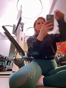 IsabellaEtha from StripChat is Freechat
