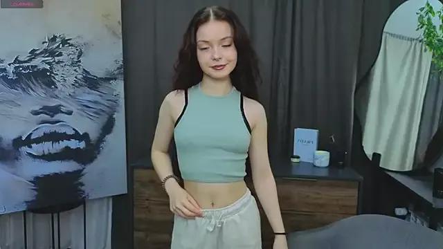 Explore our live girls sluts from our Custom and Multi clubs and checkout exclusive access to highly interactive content, such as shape, hair, titties, pussy type and many more.