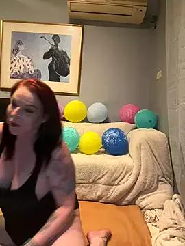 Island_Siren from StripChat is Freechat