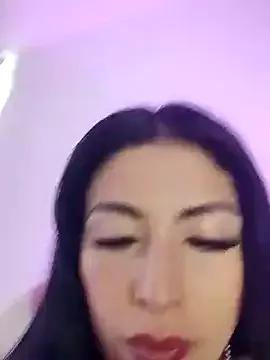 IsoldeX webcams show profile image 