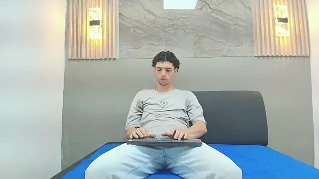 ISRAEL_GRAY from StripChat is Freechat