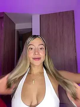 Issabela_G1 from StripChat