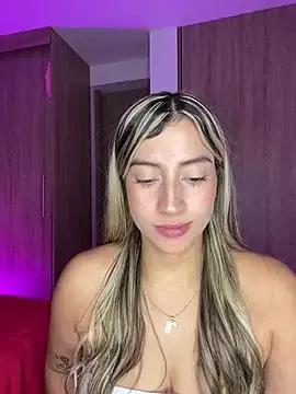 Issabela_G1 from StripChat