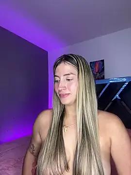 Issabela_G1 from StripChat
