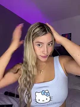 Issabela_G1 from StripChat