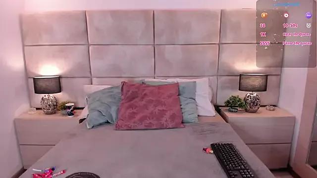 Issabella_Roa from StripChat