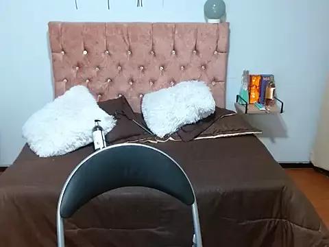 issabelsweet from StripChat