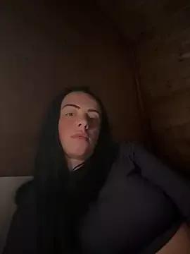 IssyMia from StripChat