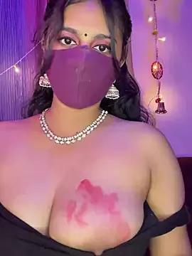 Its_hartqueen from StripChat is Freechat
