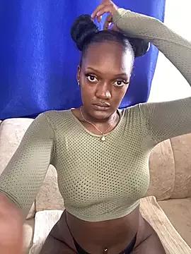 Its_Makena from StripChat is Freechat