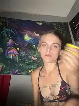 ittybittymeryssa from StripChat is Freechat
