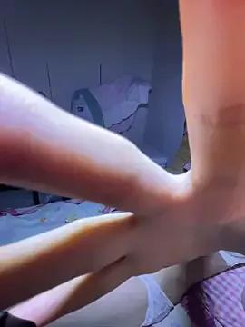 iu_uzZ from StripChat