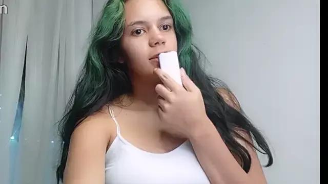 Explore our live girls sluts from our Custom and Multi clubs and checkout exclusive access to highly interactive content, such as shape, hair, titties, pussy type and many more.