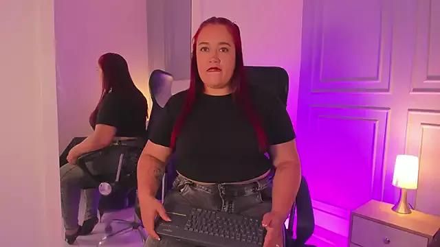 IvyPalacios webcams show profile image 