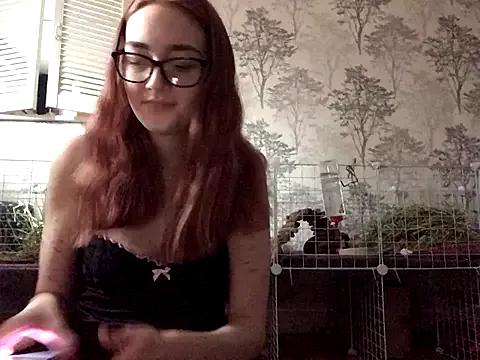 Explore our live girls sluts from our Custom and Multi clubs and checkout exclusive access to highly interactive content, such as shape, hair, titties, pussy type and many more.