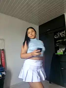 Izaa-Rous from StripChat