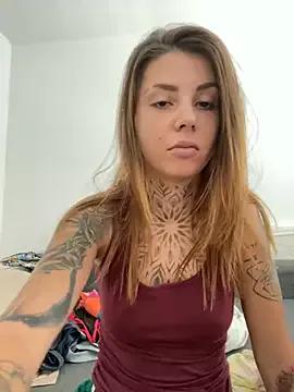Izy_cute_ from StripChat is Freechat