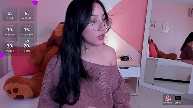 jaade_evergreen from StripChat