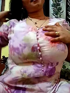 Jaanu_Jaanvi from StripChat