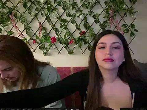 Explore our live girls sluts from our Custom and Multi clubs and checkout exclusive access to highly interactive content, such as shape, hair, titties, pussy type and many more.