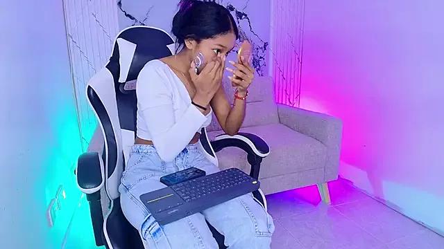 JadeGolden_ webcams show profile image 