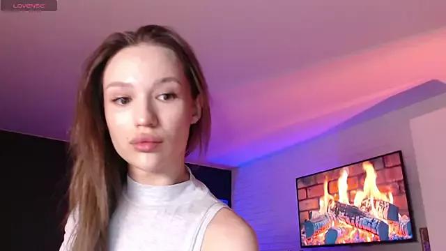 JadeSwift from StripChat is Freechat