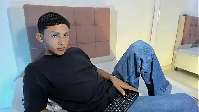 James_blanco webcams show profile image 