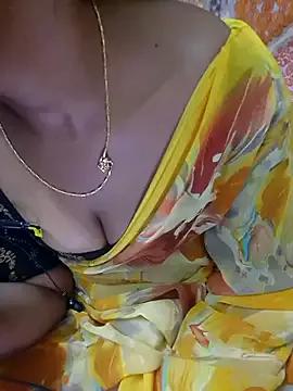 janani-tamizhachi from StripChat