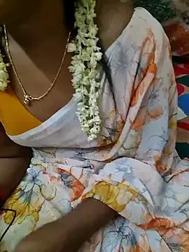 janani-tamizhachi from StripChat