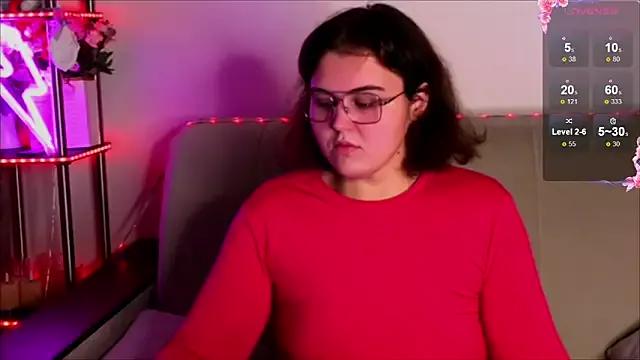 Explore our live girls sluts from our Custom and Multi clubs and checkout exclusive access to highly interactive content, such as shape, hair, titties, pussy type and many more.