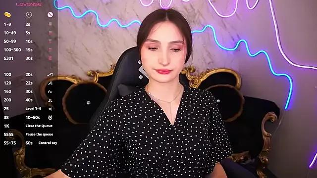 JanieFoxy from StripChat is Freechat