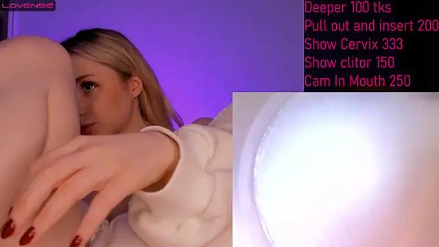 jannemary from StripChat