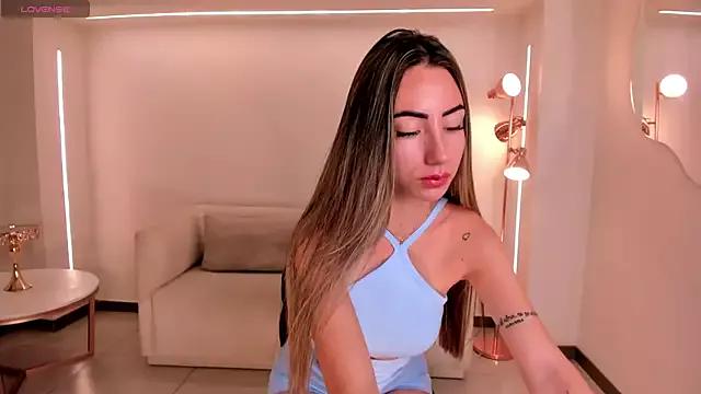 JasmineFox_ from StripChat is Freechat