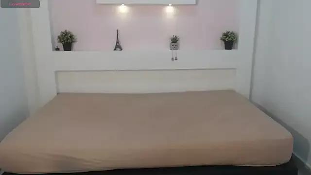 JasmineKnight from StripChat is Freechat