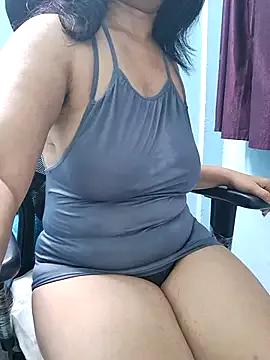 Jassi_Does from StripChat